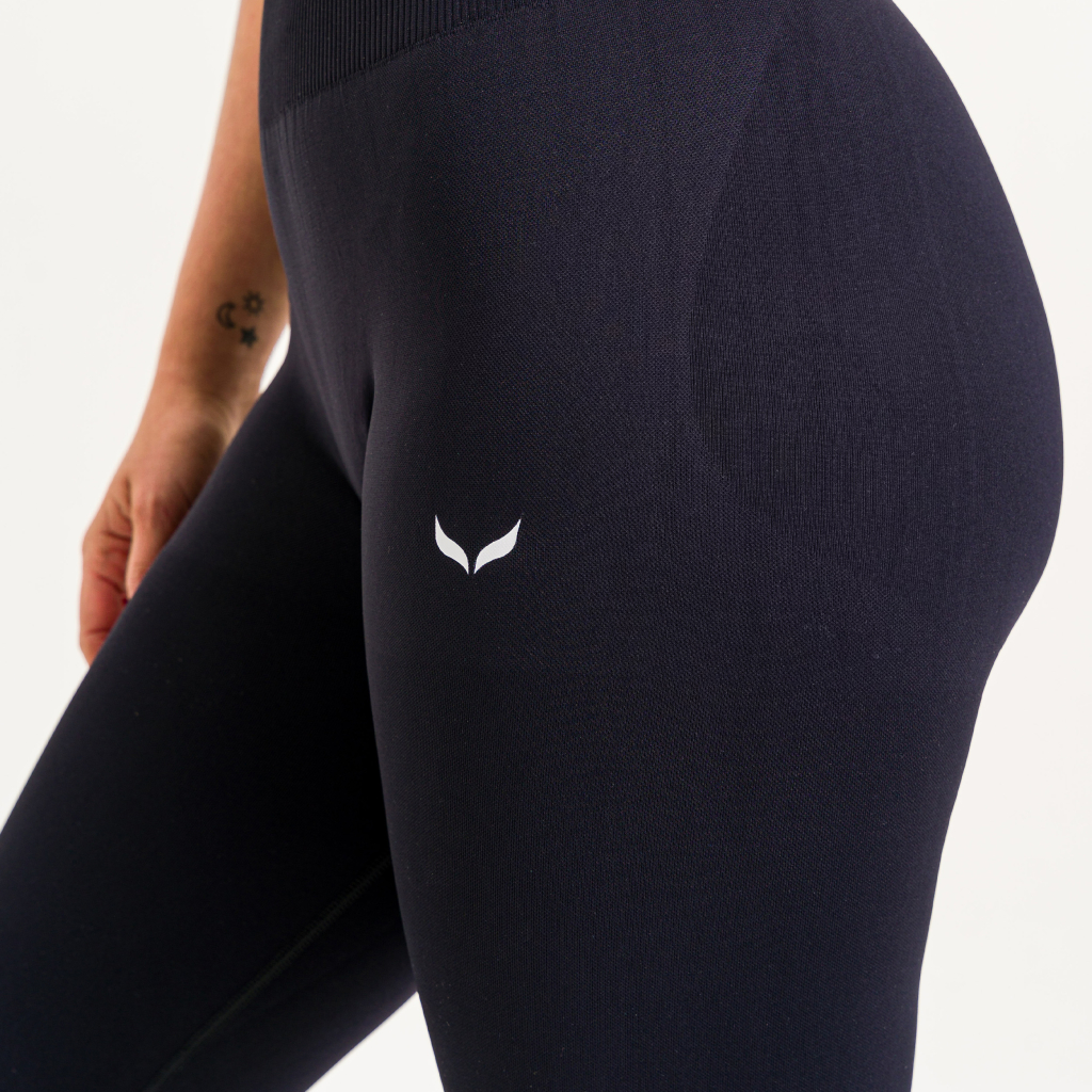 bezszwowe czarne legginsy